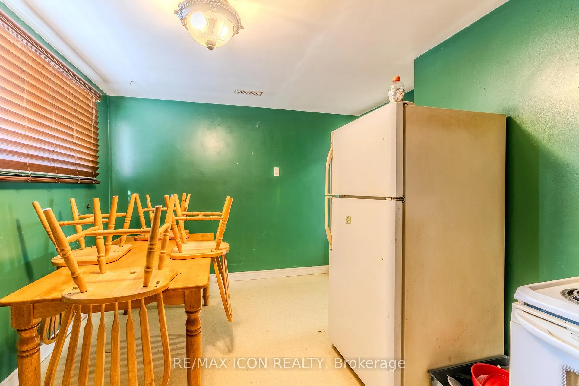 Photo 22 of 263 Fergus Avenue, Kitchener — HOMEH