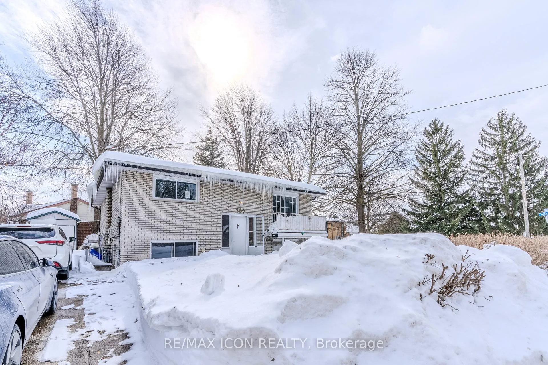 Photo 32 of 263 Fergus Avenue, Kitchener — HOMEH