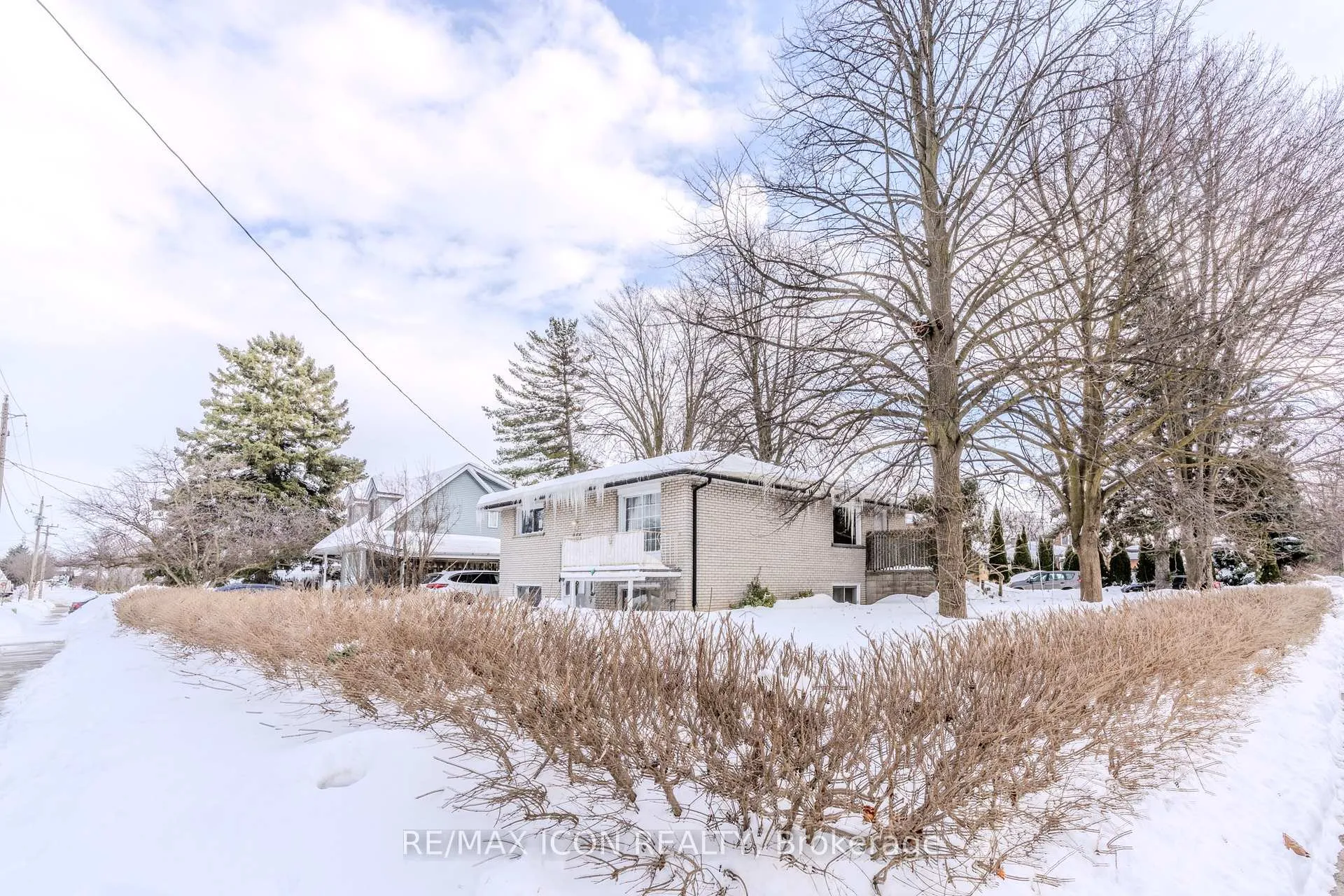 Photo 35 of 263 Fergus Avenue, Kitchener — HOMEH