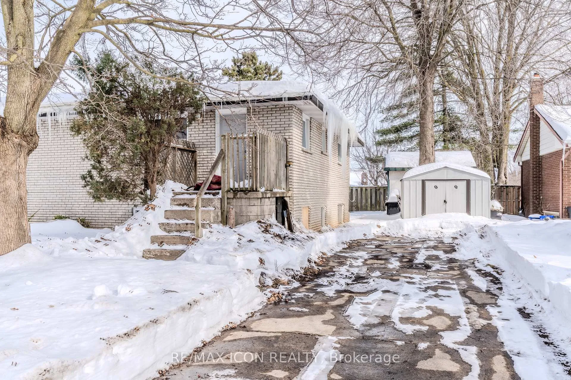 Photo 37 of 263 Fergus Avenue, Kitchener — HOMEH