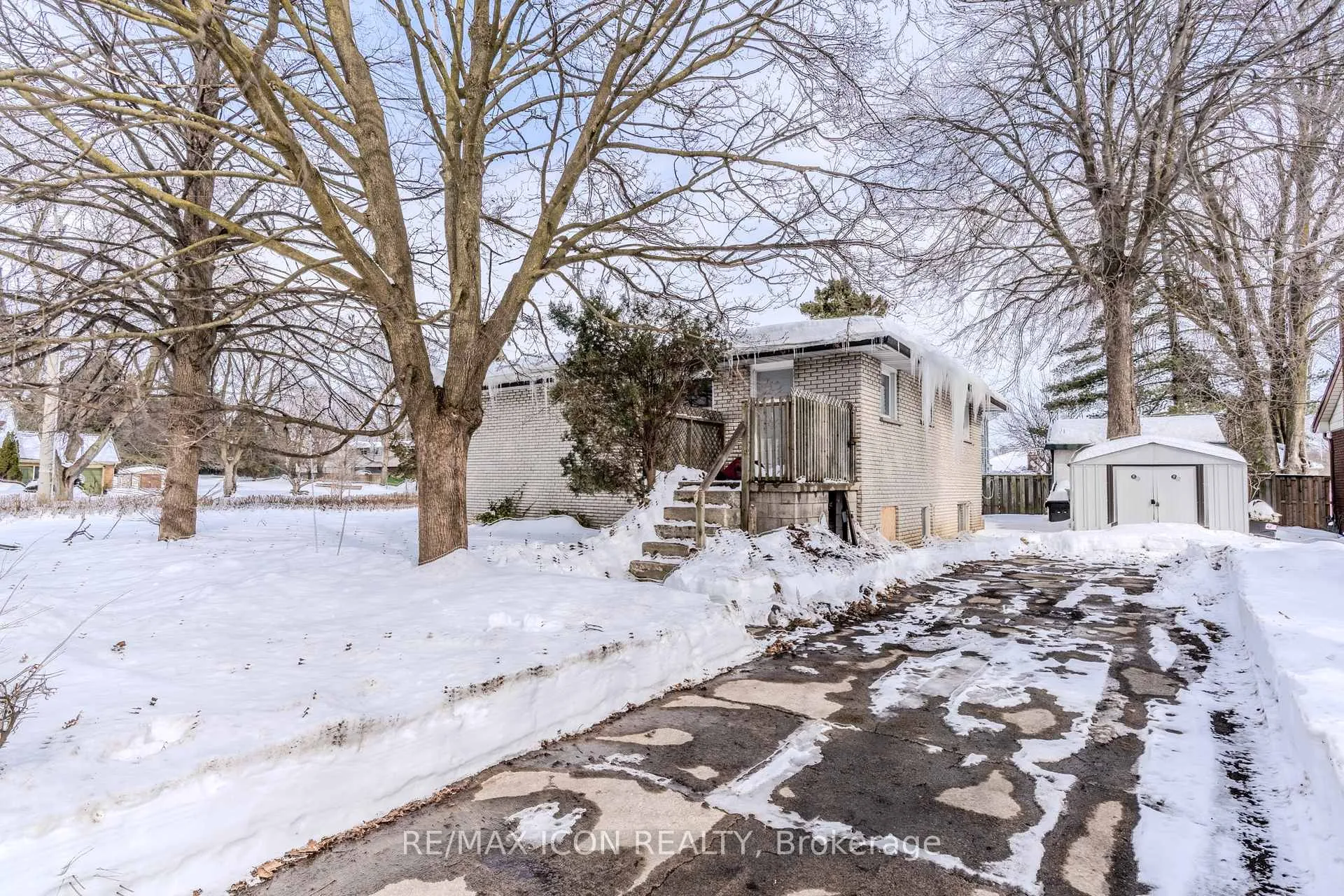 Photo 38 of 263 Fergus Avenue, Kitchener — HOMEH
