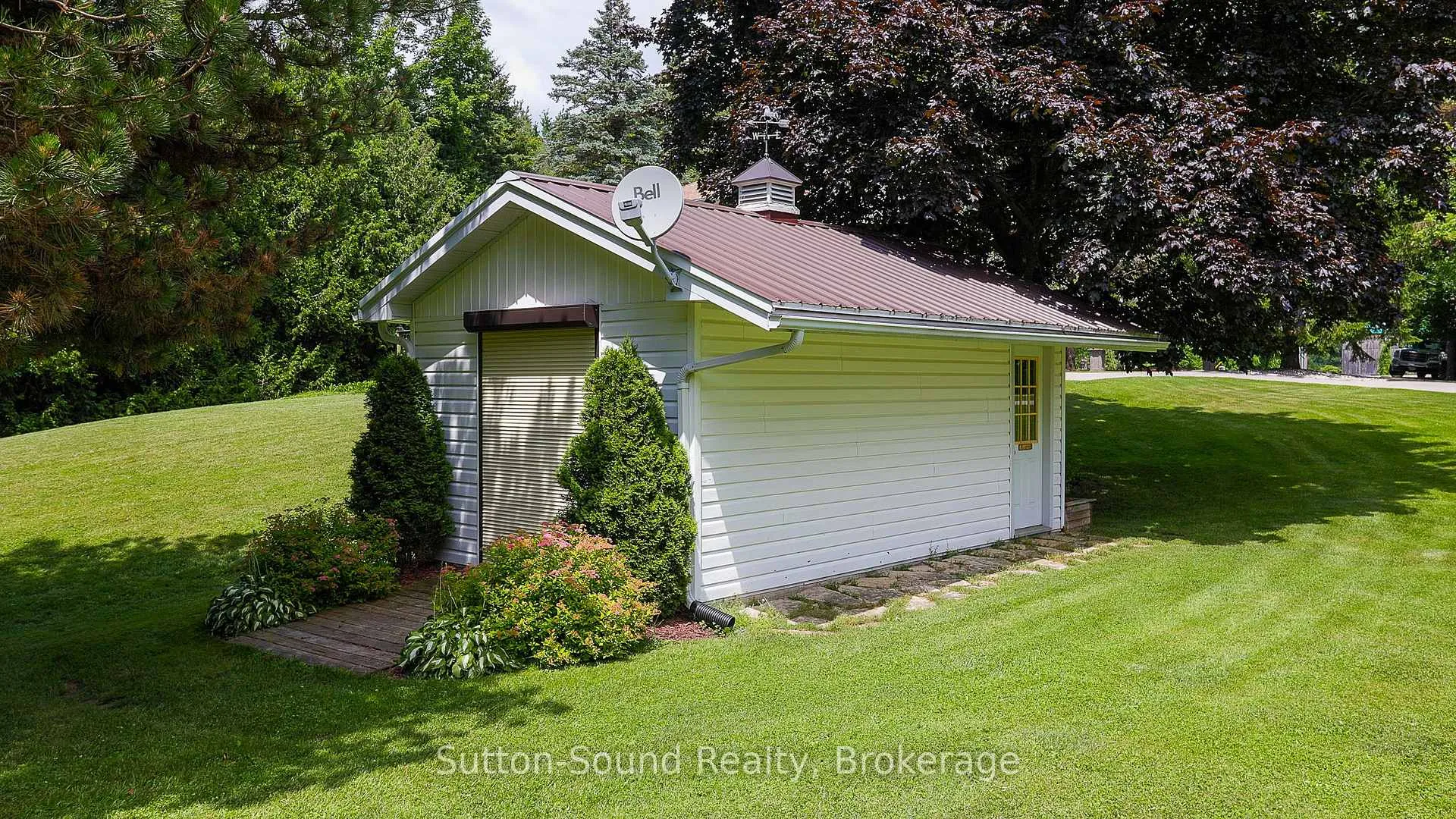 Photo 14 of 718462 Highway 6, Hamilton, Rural Flamborough — HOMEH