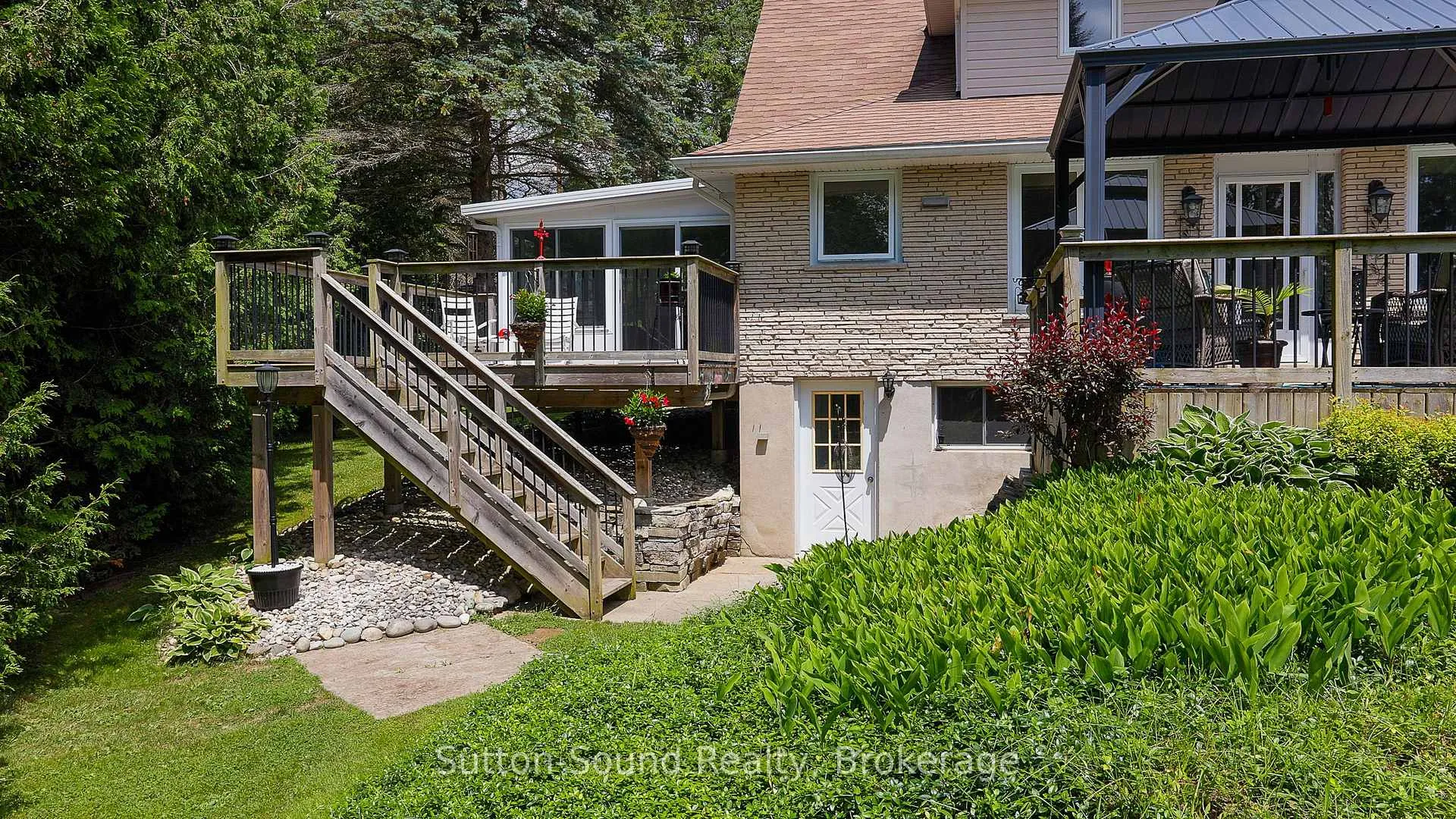 Photo 22 of 718462 Highway 6, Hamilton, Rural Flamborough — HOMEH