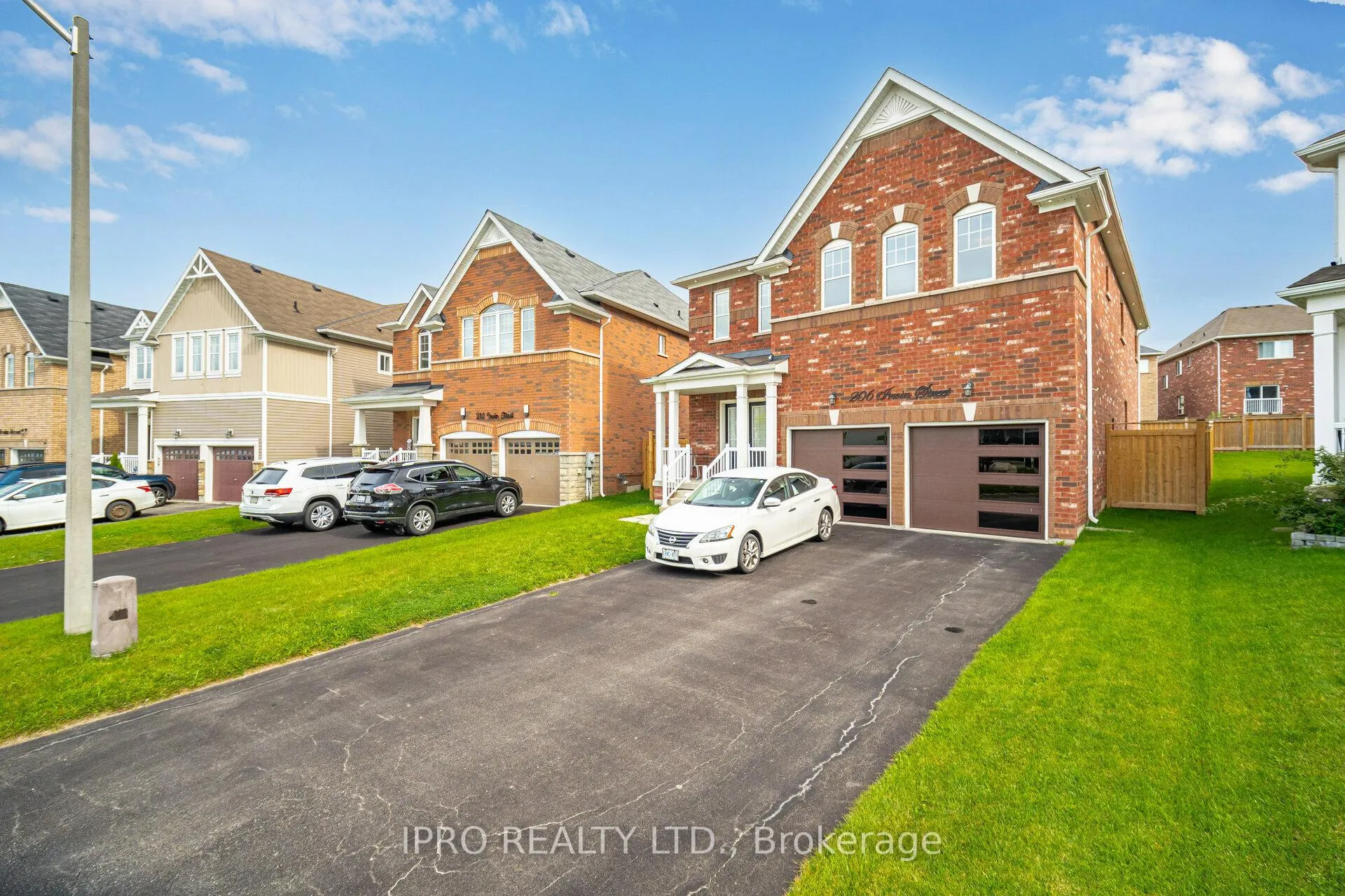 Photo 2 of 206 Irwin Street, Shelburne — HOMEH