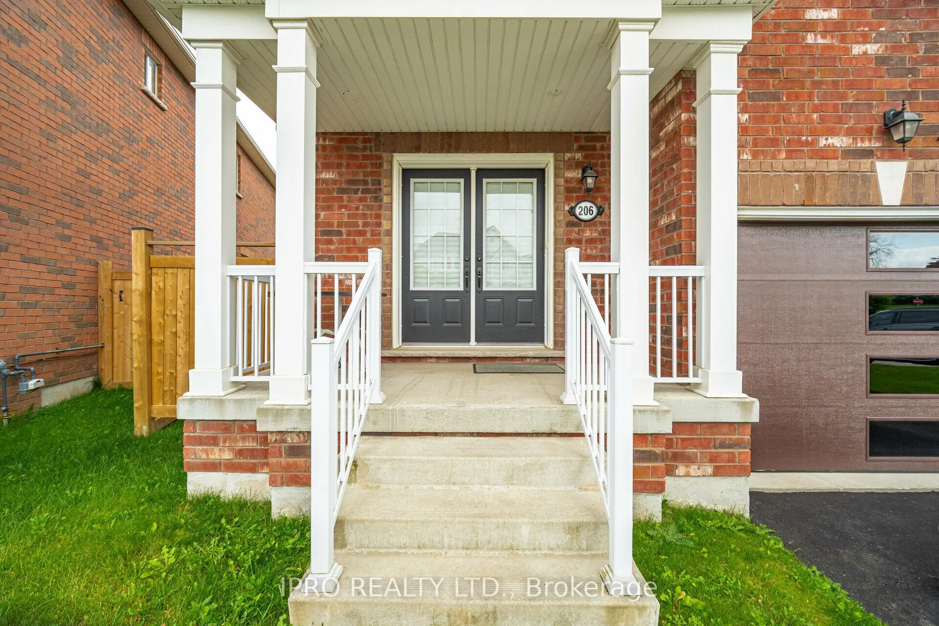 Photo 4 of 206 Irwin Street, Shelburne — HOMEH