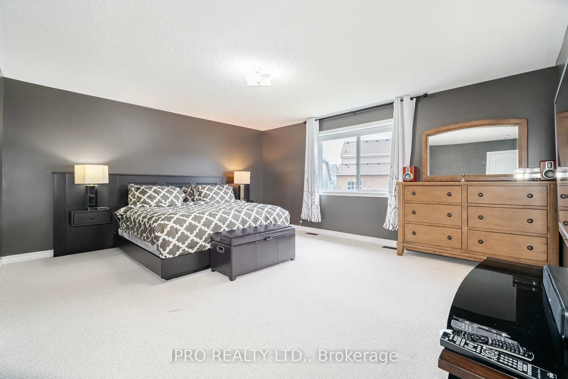 Photo 38 of 206 Irwin Street, Shelburne — HOMEH