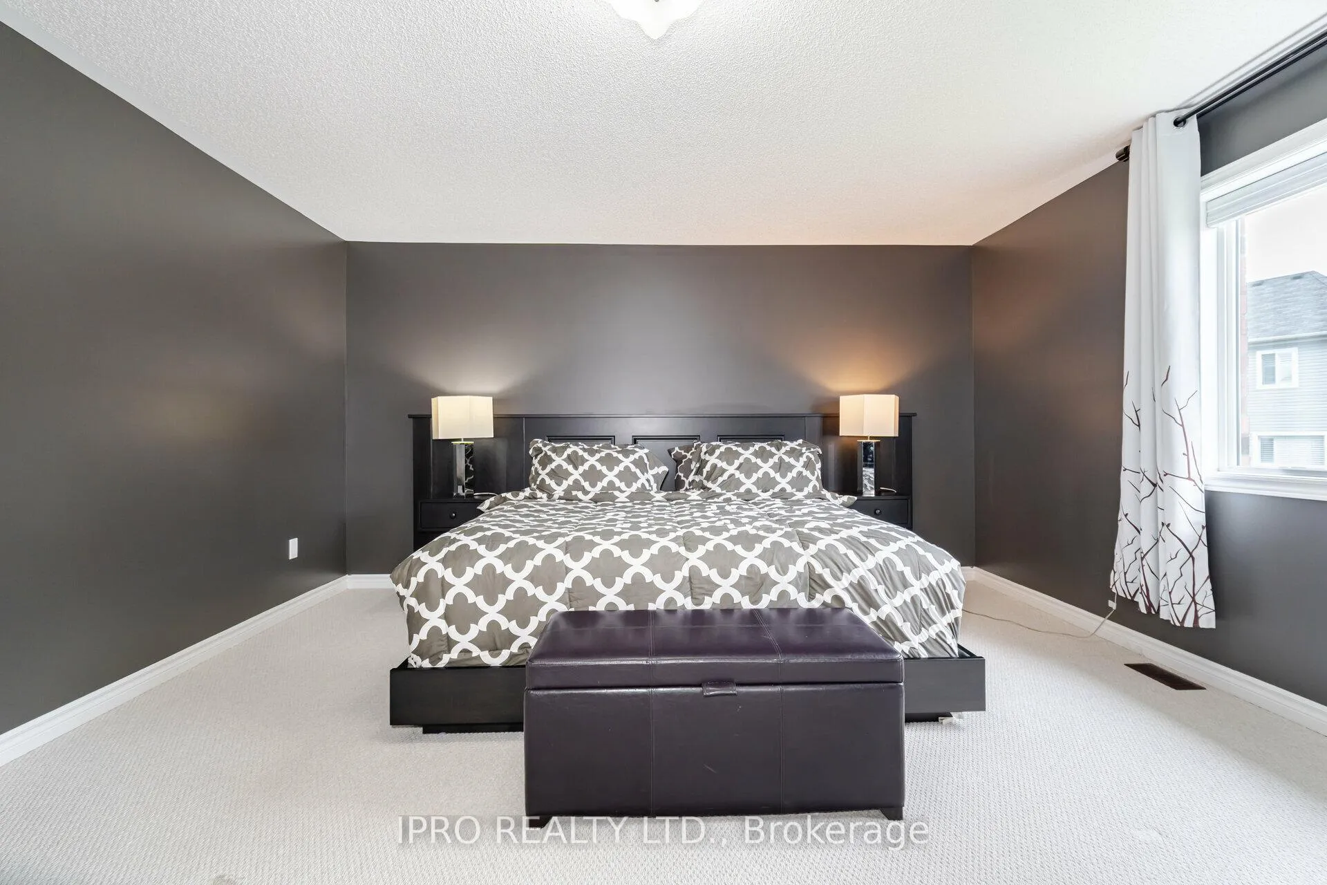 Photo 40 of 206 Irwin Street, Shelburne — HOMEH