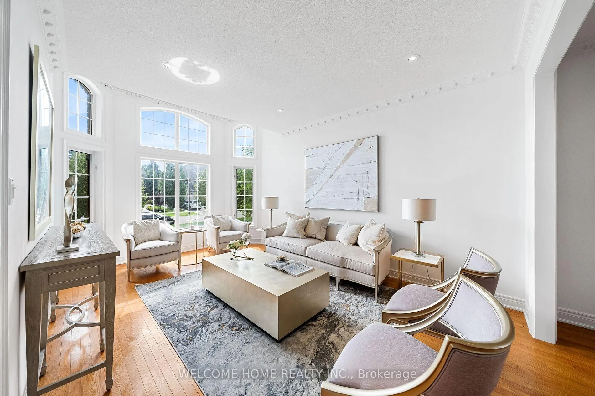 Photo 5 of 198 Treelawn Boulevard, Vaughan, Kleinburg — HOMEH