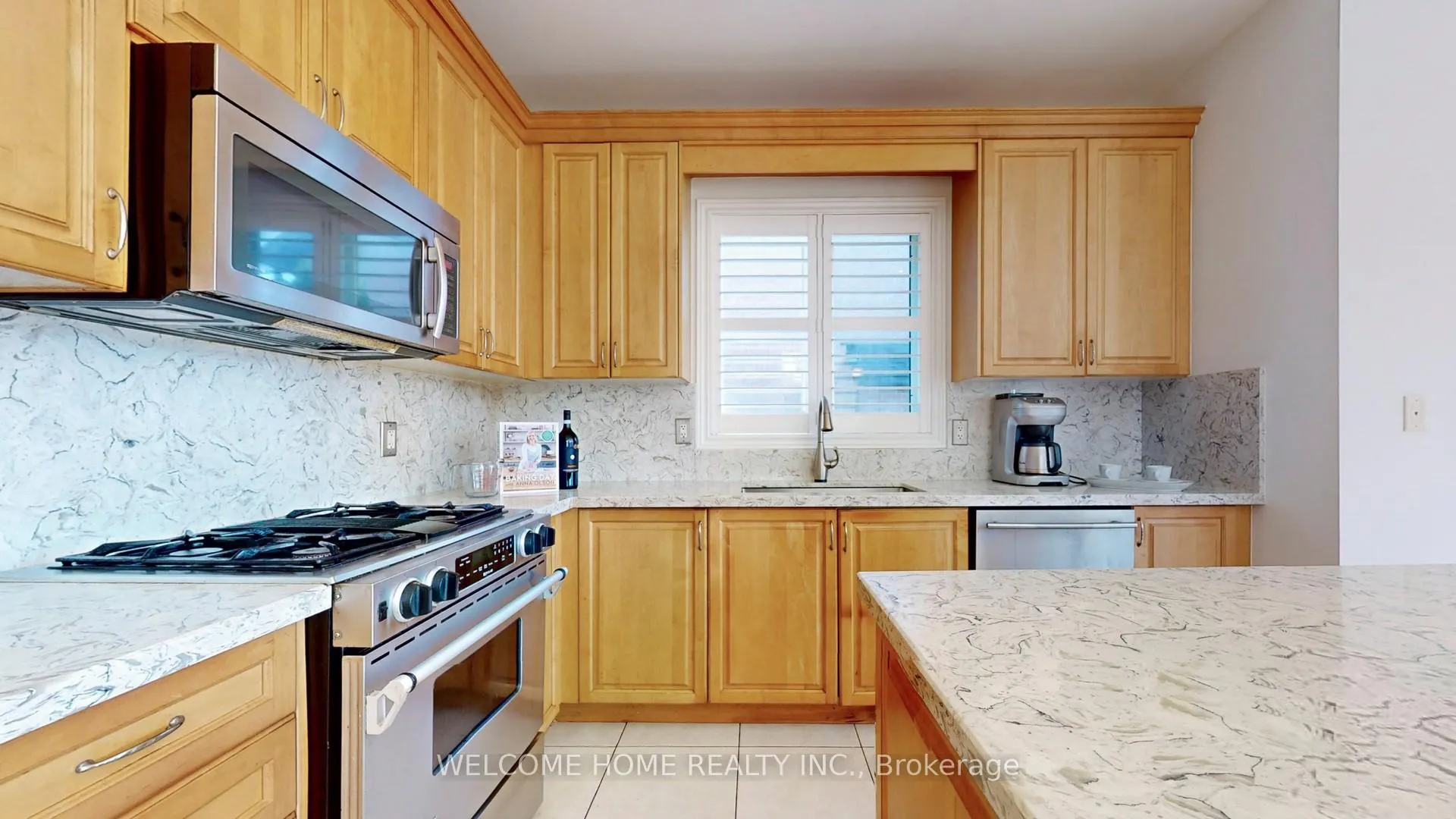 Photo 20 of 198 Treelawn Boulevard, Vaughan, Kleinburg — HOMEH