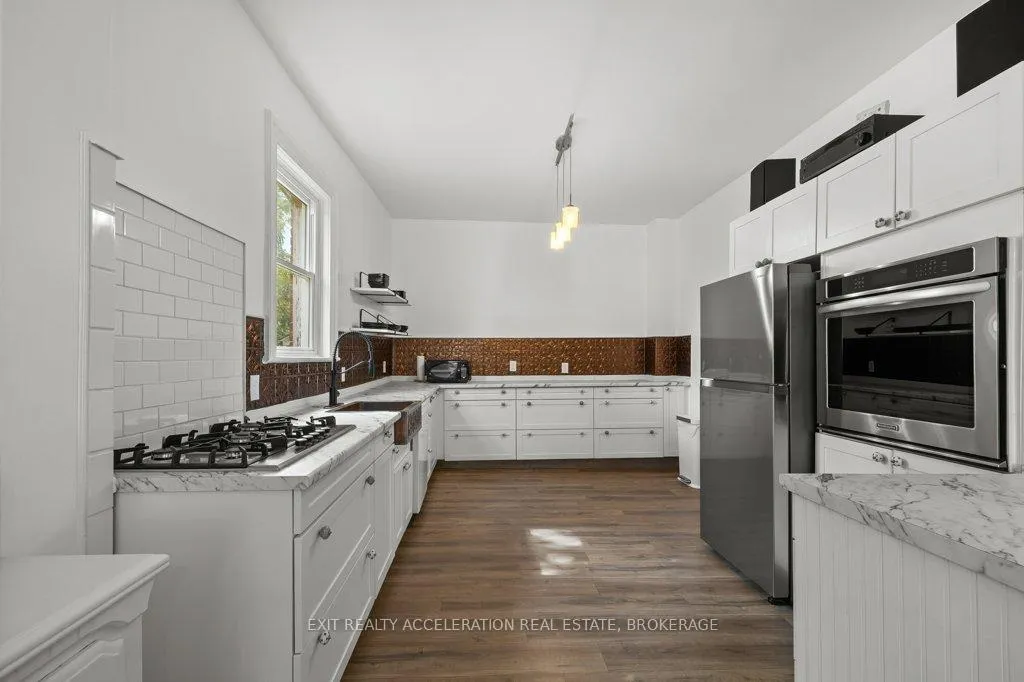 Photo 12 of 359 Thomas Street, Deseronto, Deseronto (Town) — HOMEH
