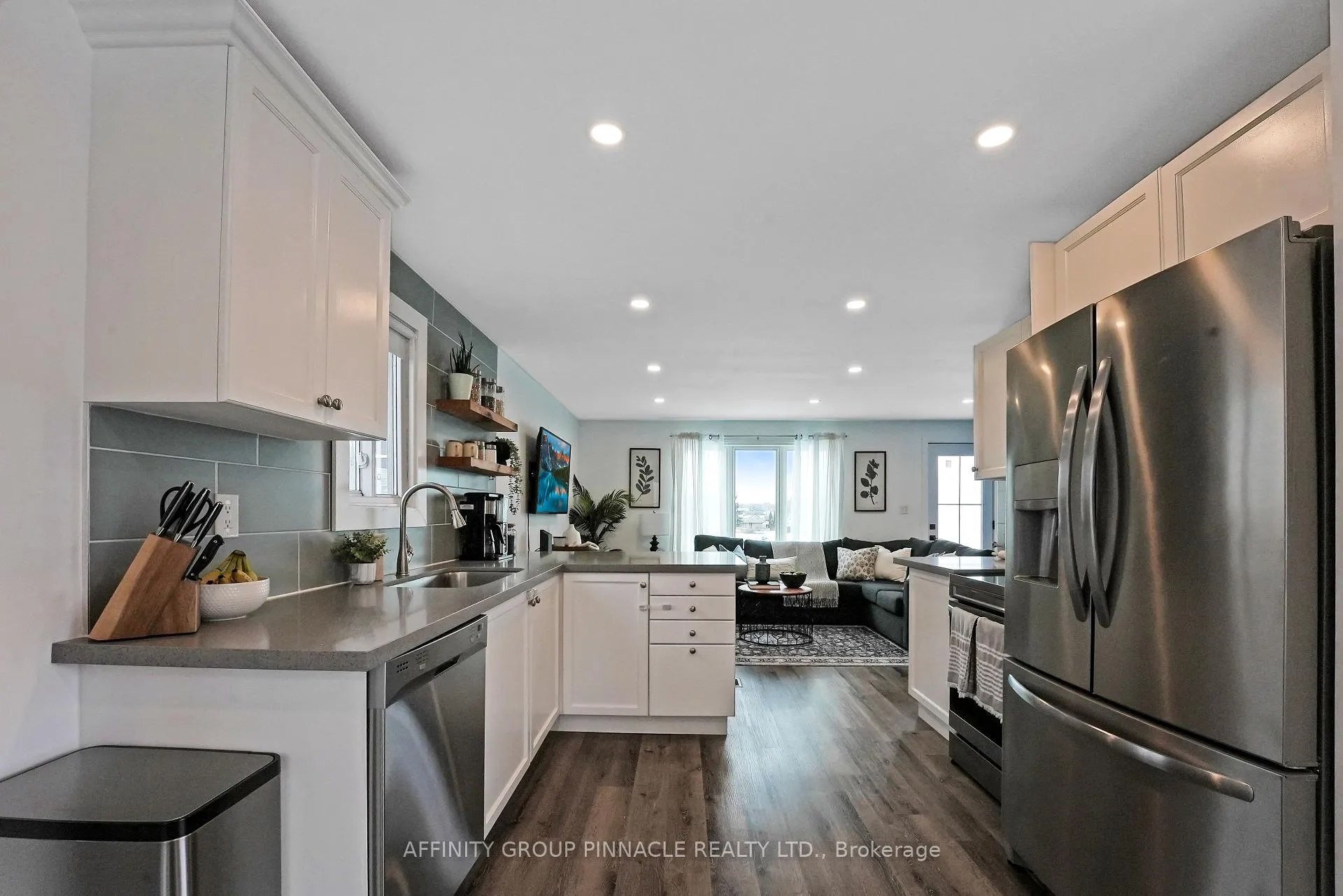Photo 6 of 199 Marquette Avenue, Oshawa, Central — HOMEH