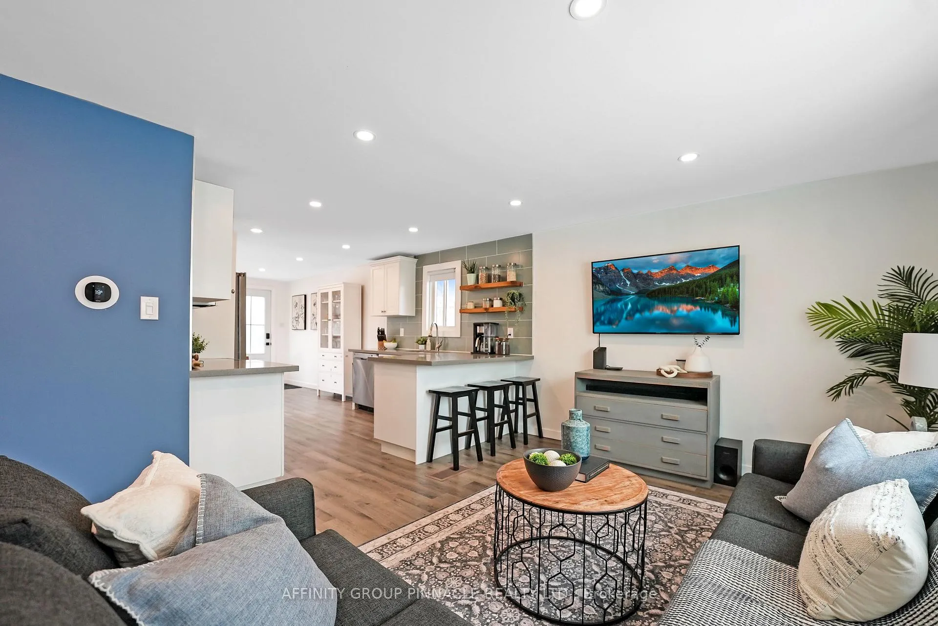 Photo 13 of 199 Marquette Avenue, Oshawa, Central — HOMEH