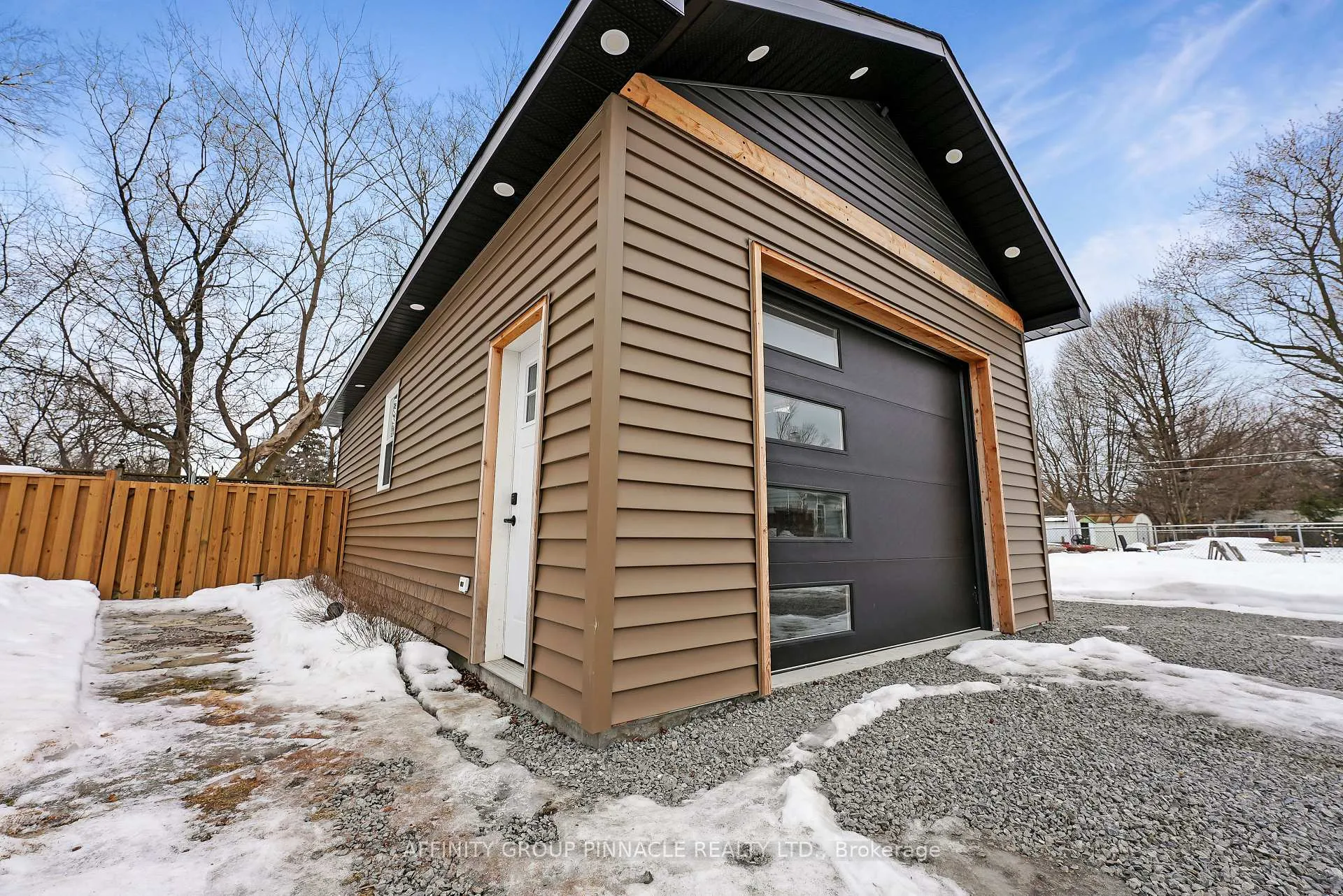 Photo 27 of 199 Marquette Avenue, Oshawa, Central — HOMEH