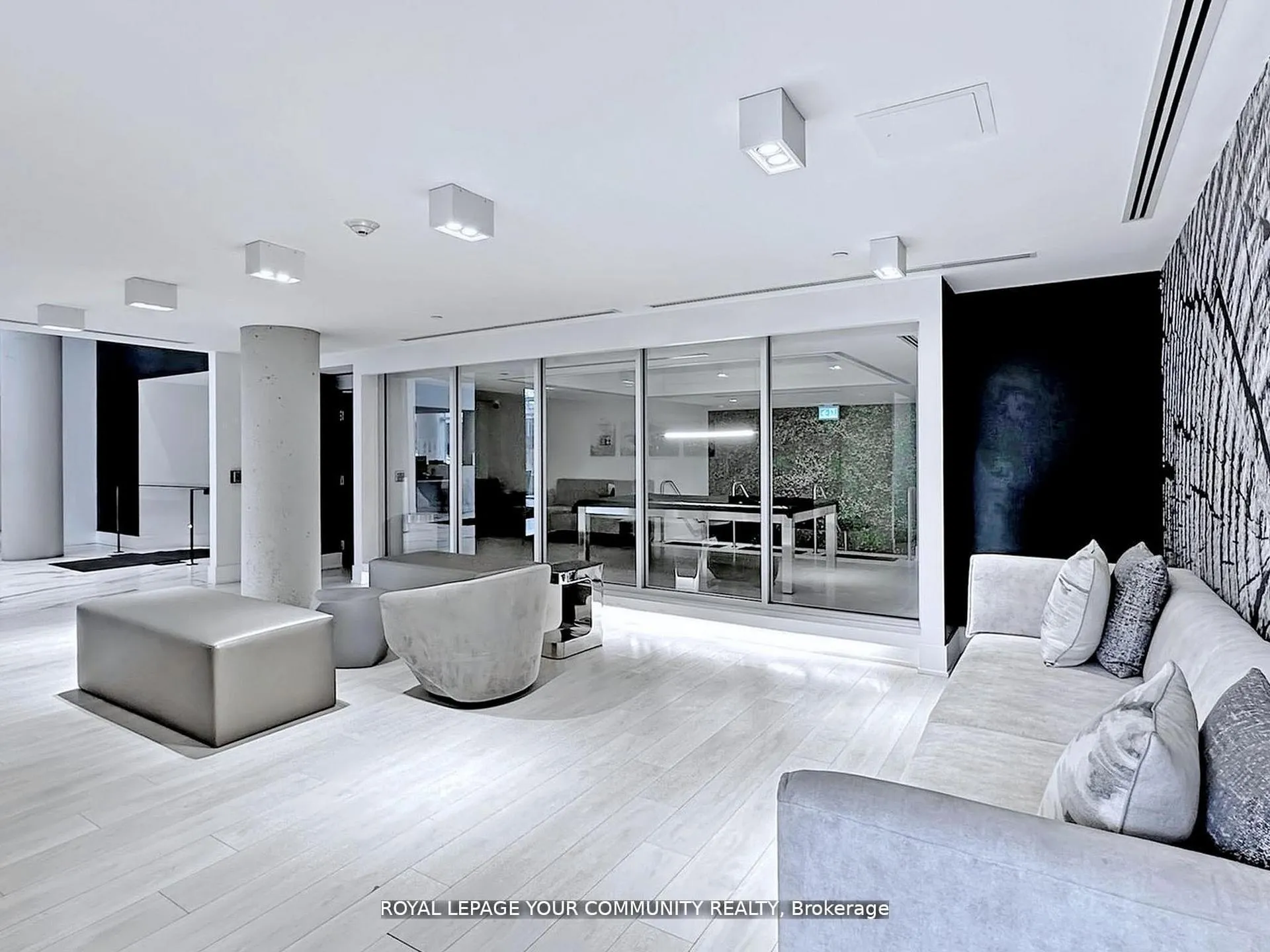 Photo 7 of Unit 3306, 2908 Highway 7, Vaughan, Concord — HOMEH