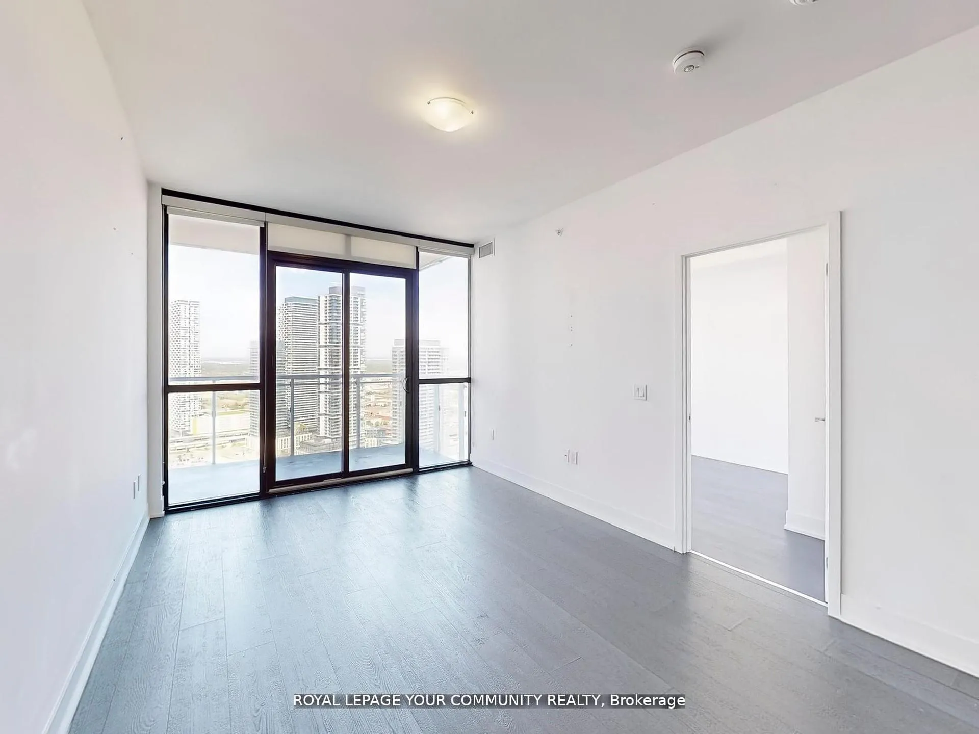 Photo 12 of Unit 3306, 2908 Highway 7, Vaughan, Concord — HOMEH