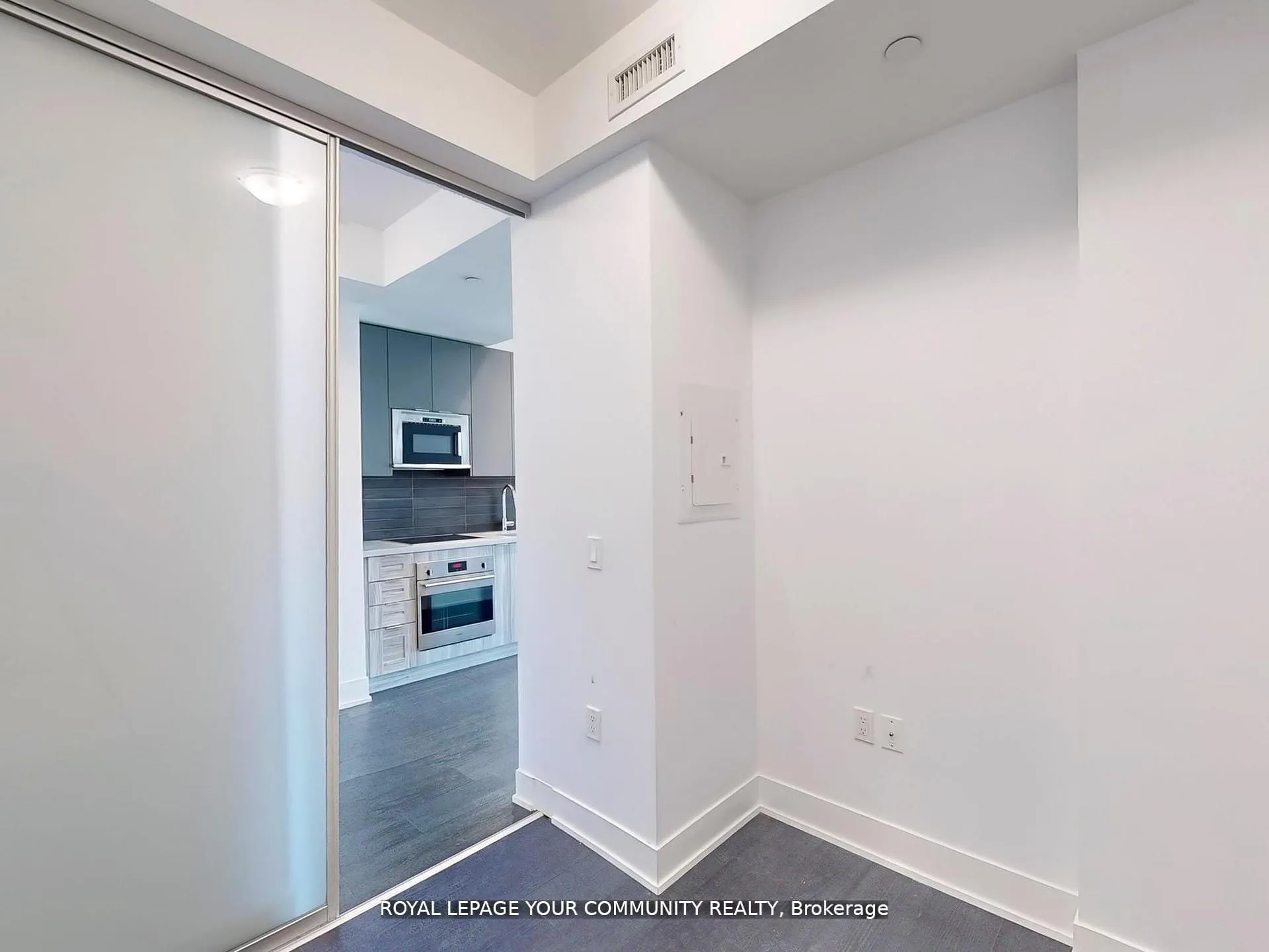 Photo 28 of Unit 3306, 2908 Highway 7, Vaughan, Concord — HOMEH
