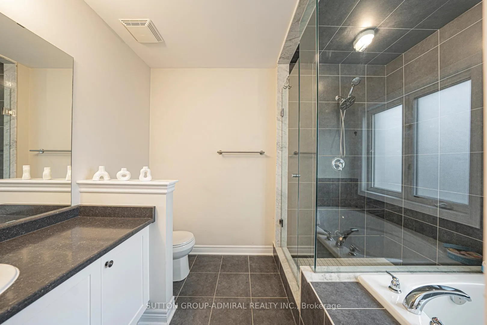 Photo 17 of 28 Manila Avenue, Markham, Berczy — HOMEH