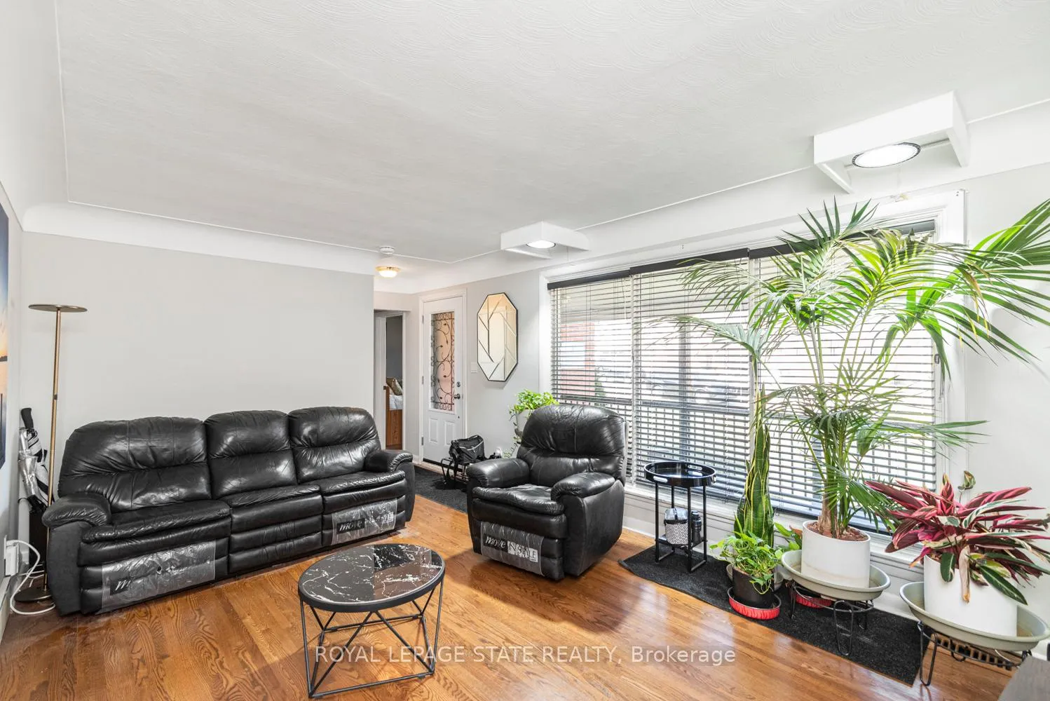 Photo 9 of 7 Cherrywood Drive, Hamilton, Stoney Creek — HOMEH