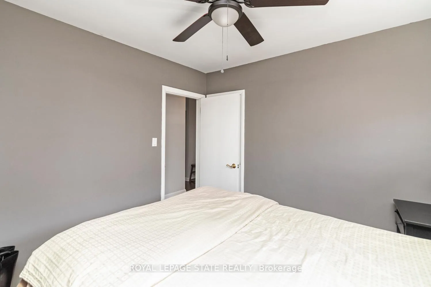 Photo 15 of 7 Cherrywood Drive, Hamilton, Stoney Creek — HOMEH