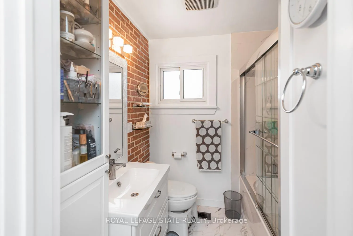 Photo 21 of 7 Cherrywood Drive, Hamilton, Stoney Creek — HOMEH