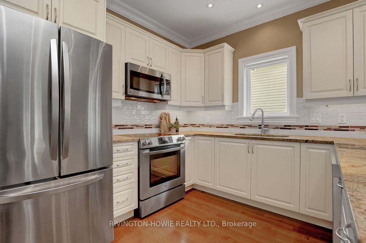 Photo 10 of 617 Meadowridge Circle, Ottawa, Carp — HOMEH