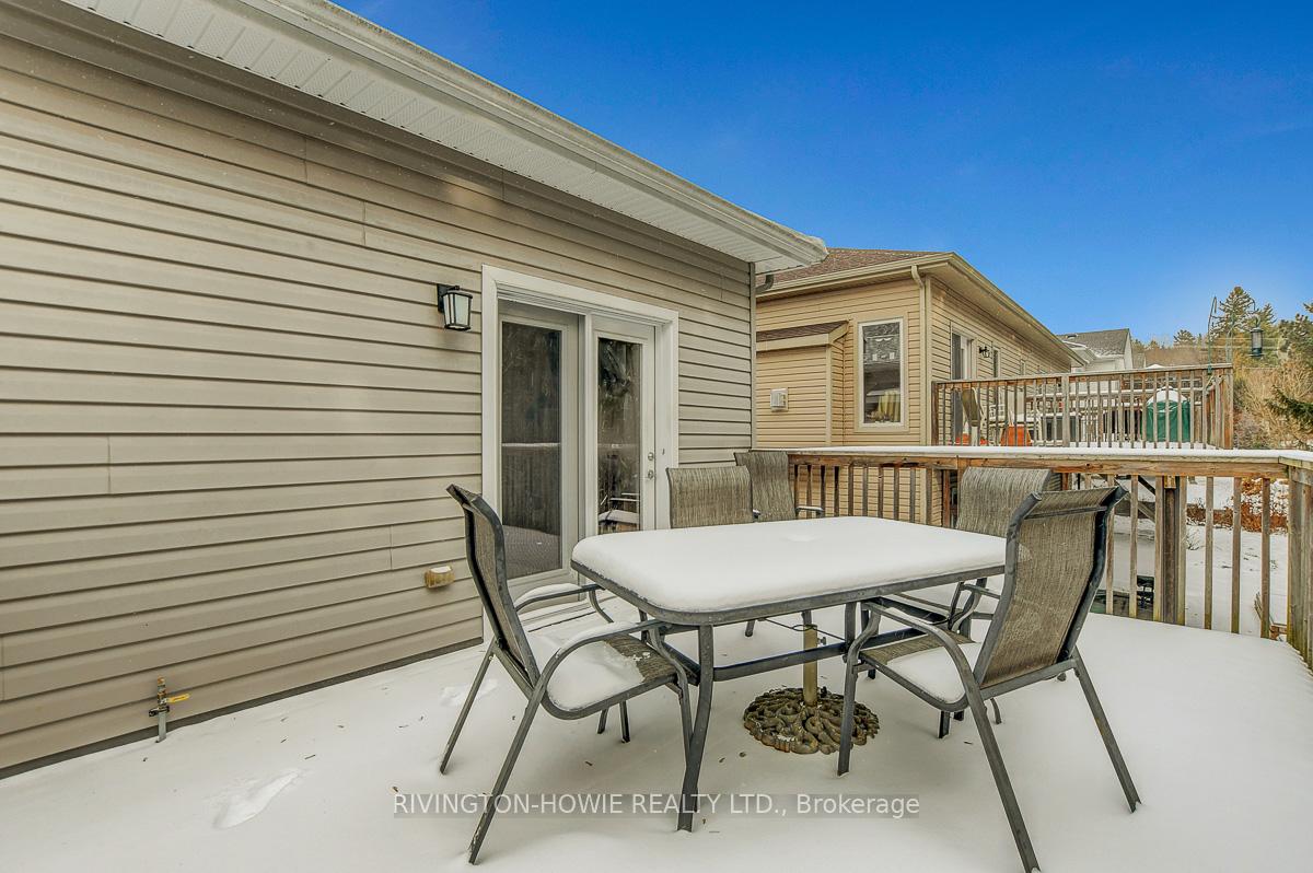 Photo 18 of 617 Meadowridge Circle, Ottawa, Carp — HOMEH