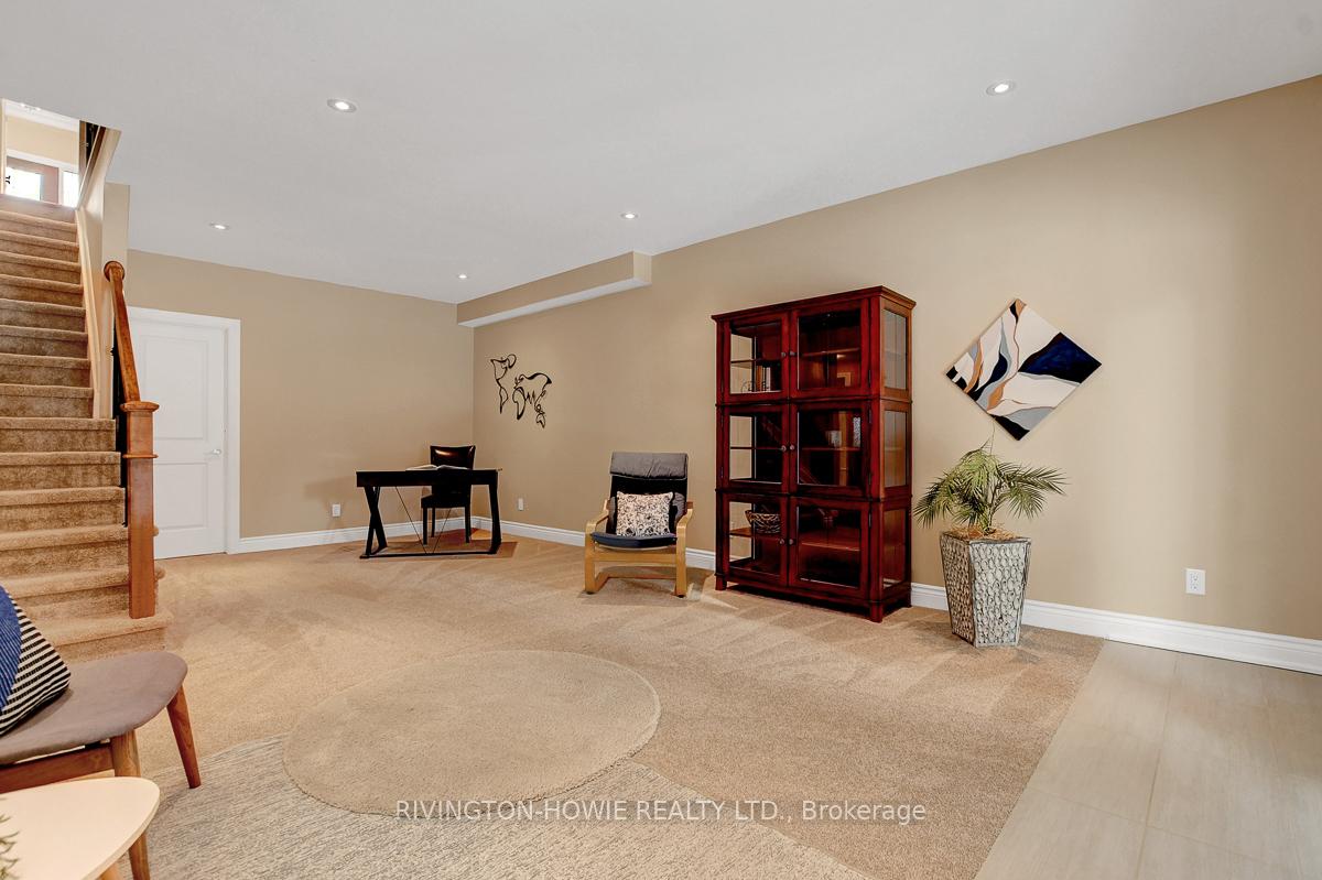 Photo 21 of 617 Meadowridge Circle, Ottawa, Carp — HOMEH