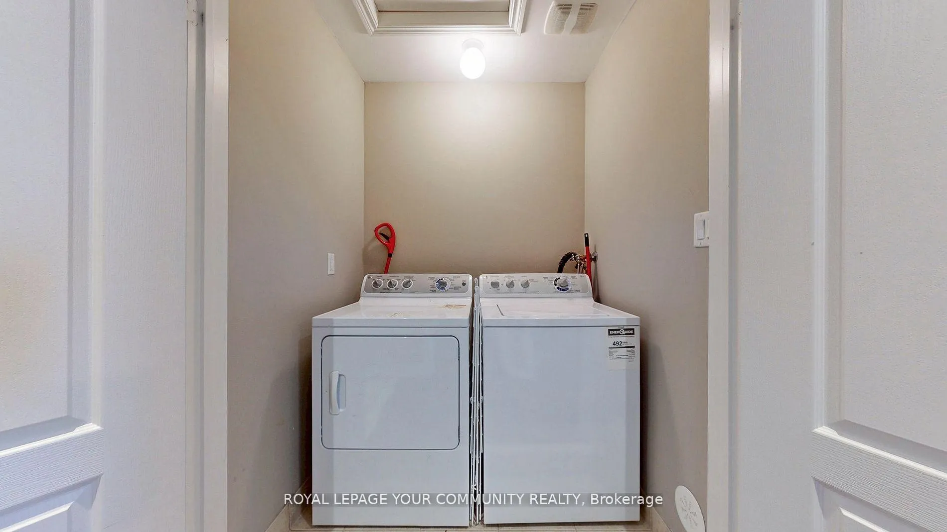 Photo 38 of 52 Donald Butteress Boulevard W, Markham, Cathedraltown — HOMEH