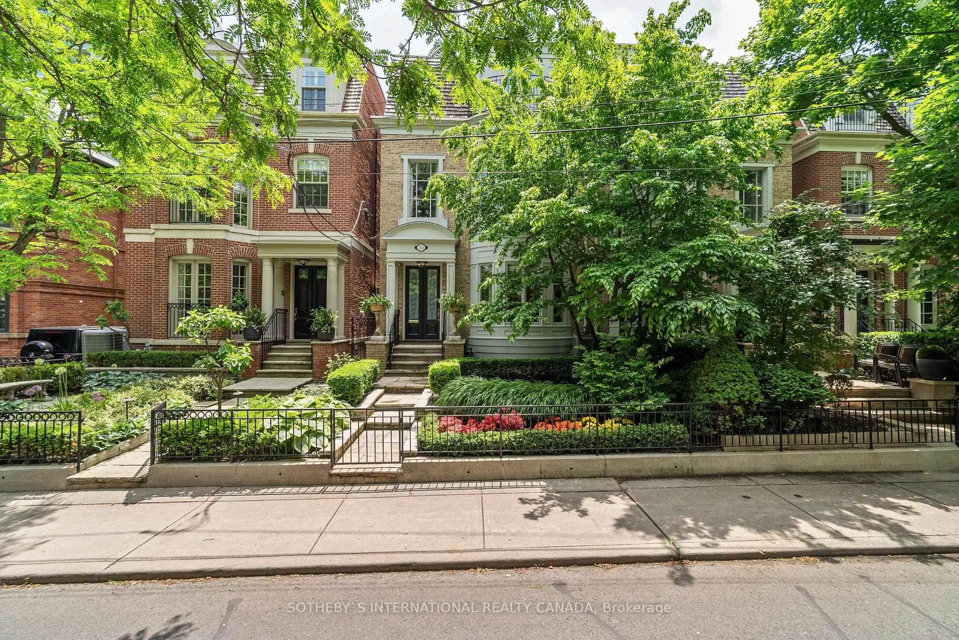 Front of 55 Lowther Avenue