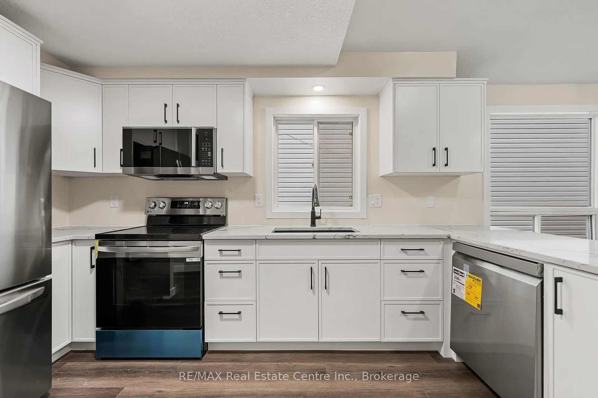 Photo 7 of 716A Karlsfeld Road, Waterloo — HOMEH