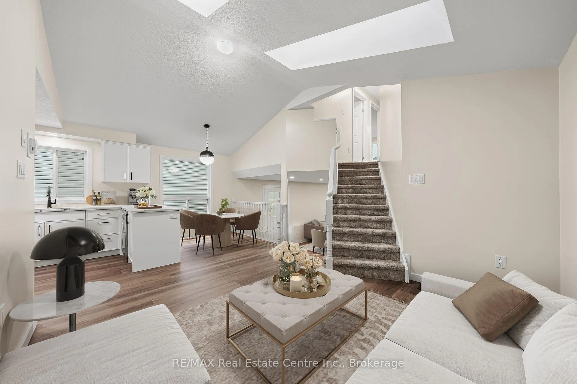 Photo 17 of 716A Karlsfeld Road, Waterloo — HOMEH