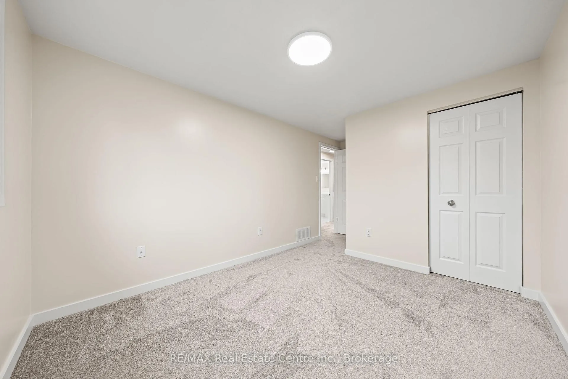 Photo 23 of 716A Karlsfeld Road, Waterloo — HOMEH