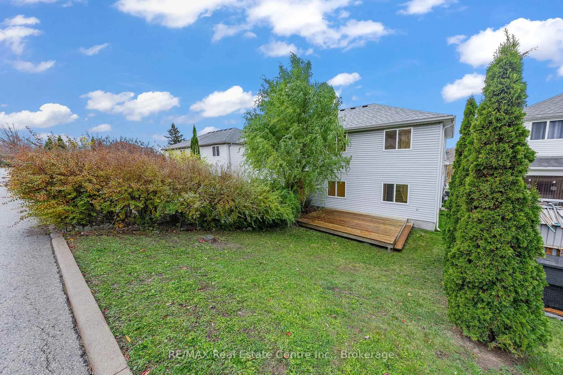 Photo 41 of 716A Karlsfeld Road, Waterloo — HOMEH