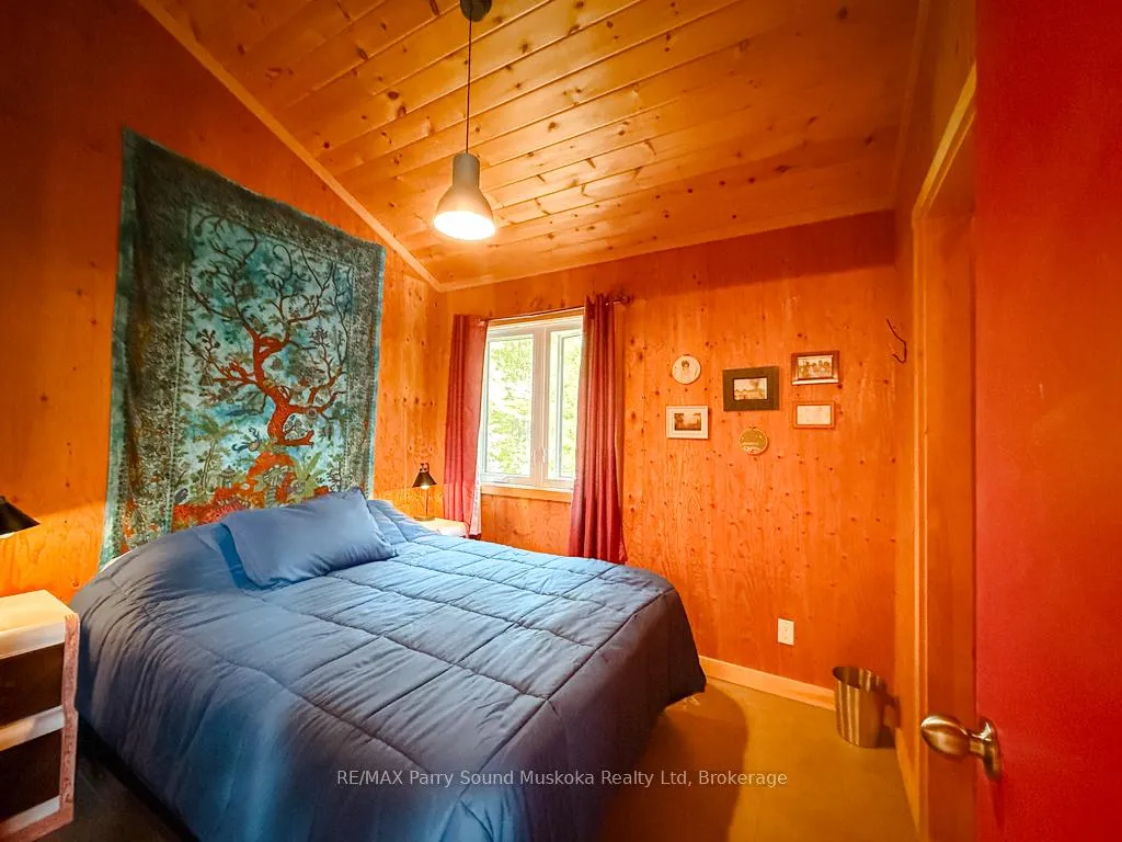 Photo 12 of 71 Crown Retreats Road, Whitestone, Dunchurch — HOMEH