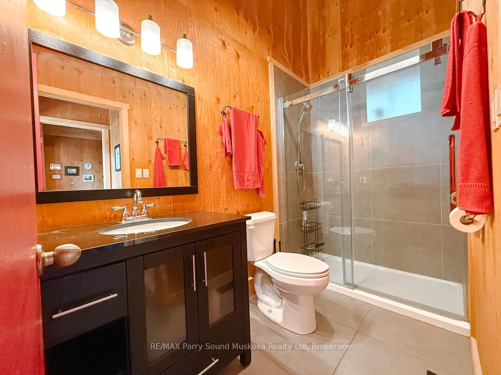 Photo 13 of 71 Crown Retreats Road, Whitestone, Dunchurch — HOMEH