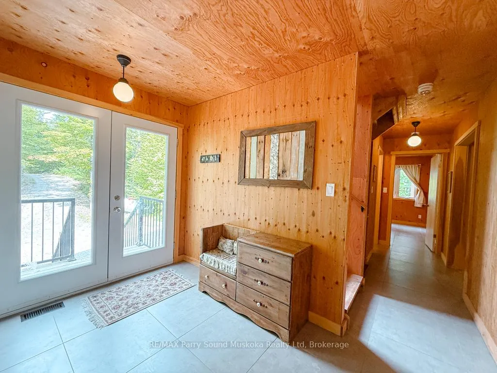 Photo 14 of 71 Crown Retreats Road, Whitestone, Dunchurch — HOMEH