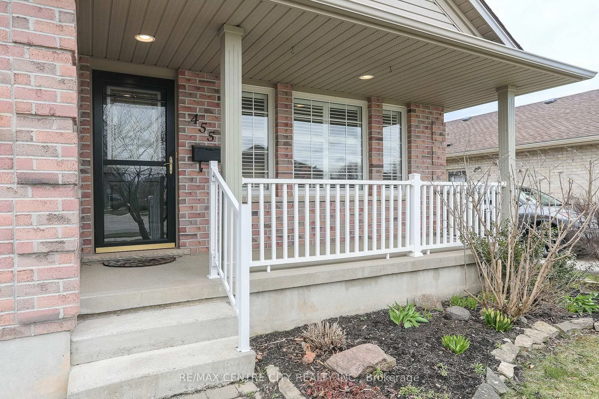 Photo 4 of 455 Highview Drive, St. Thomas — HOMEH