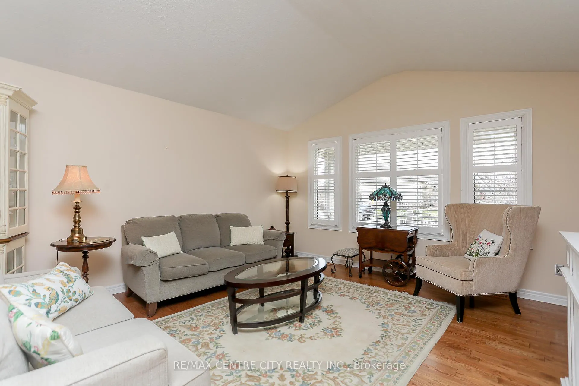 Photo 10 of 455 Highview Drive, St. Thomas — HOMEH