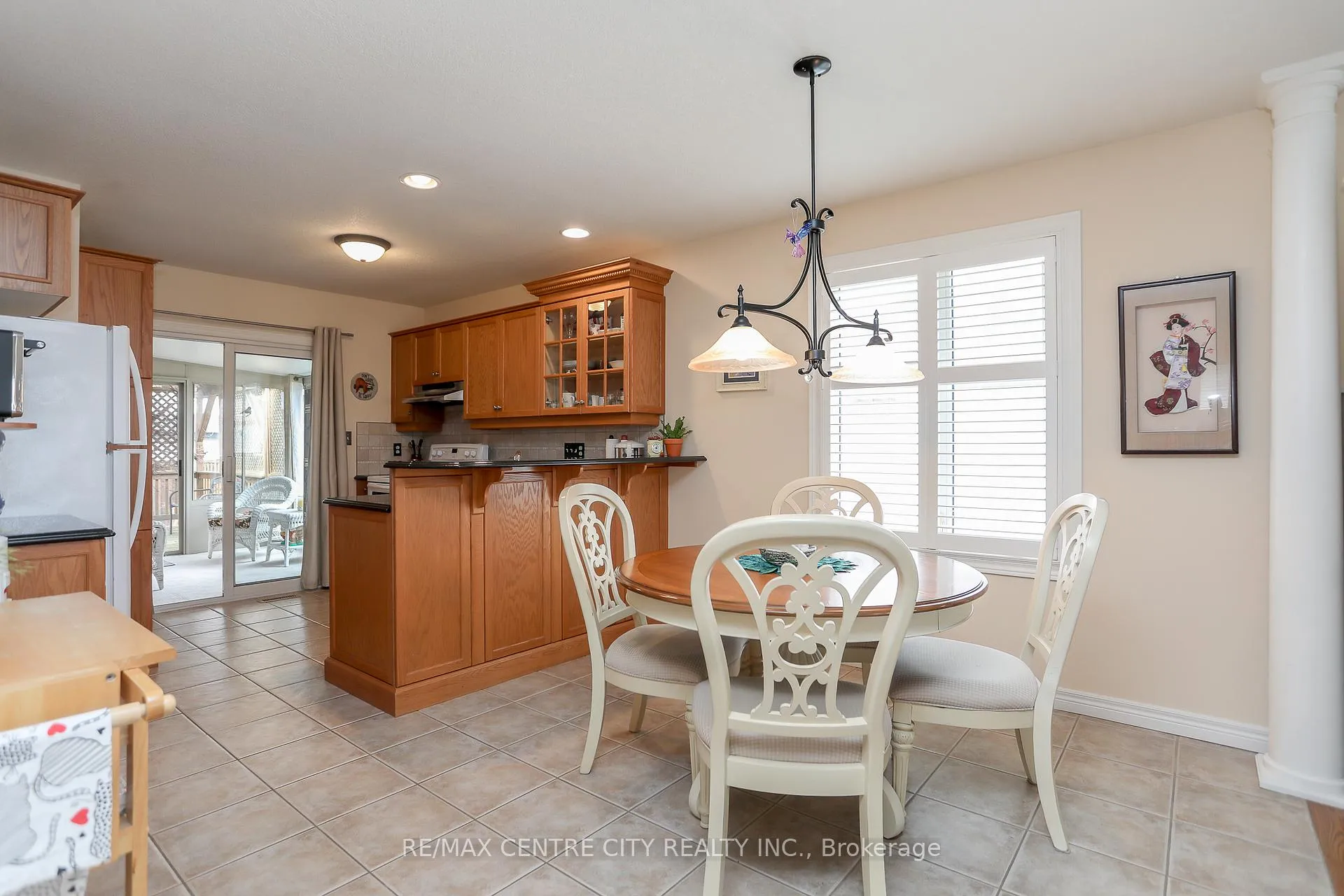Photo 11 of 455 Highview Drive, St. Thomas — HOMEH