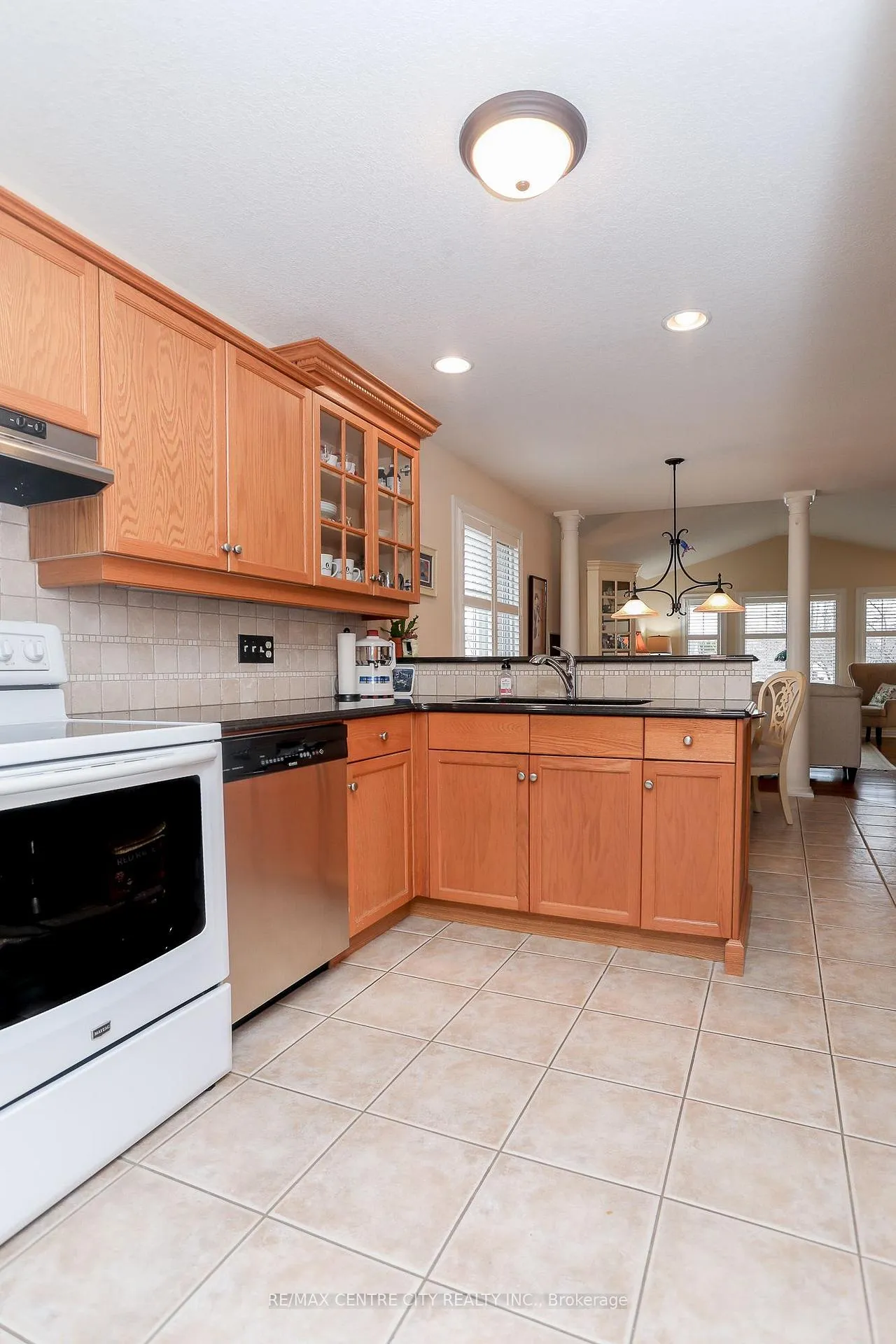Photo 17 of 455 Highview Drive, St. Thomas — HOMEH
