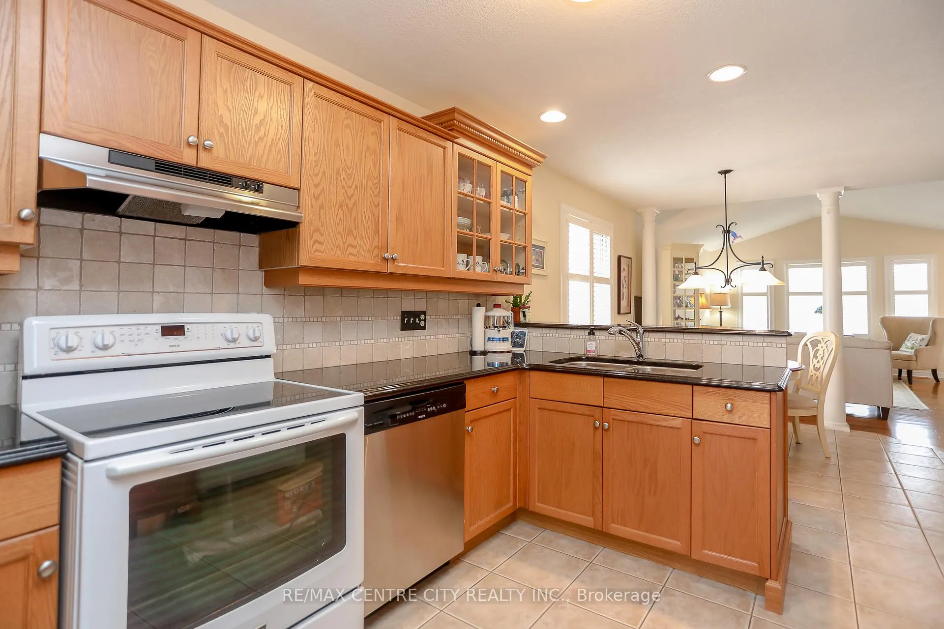 Photo 18 of 455 Highview Drive, St. Thomas — HOMEH