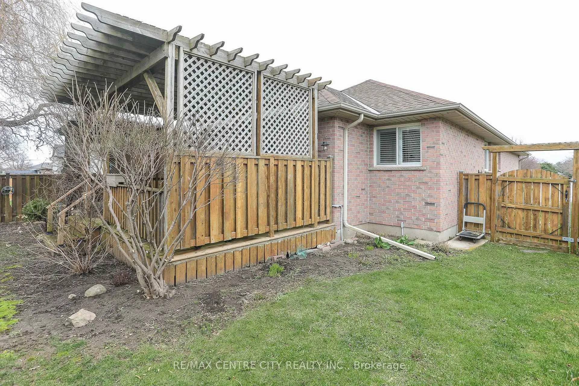 Photo 42 of 455 Highview Drive, St. Thomas — HOMEH