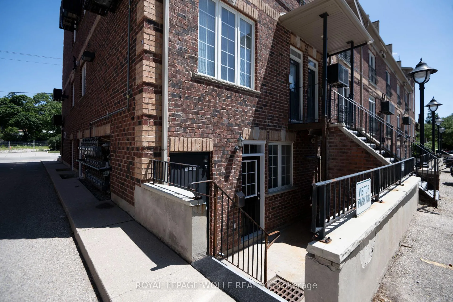 Photo 4 of Unit 109, 555 King Street E, Kitchener — HOMEH