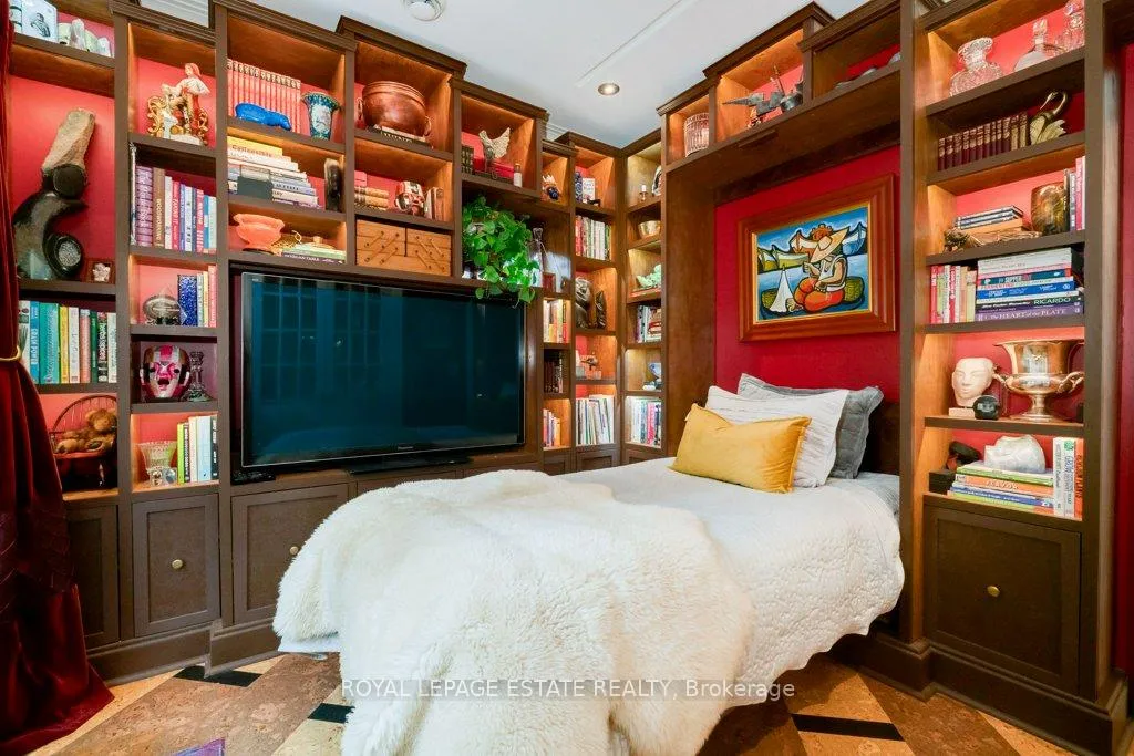 Photo 16 of 314 Scarborough Road, Toronto, East End-Danforth — HOMEH