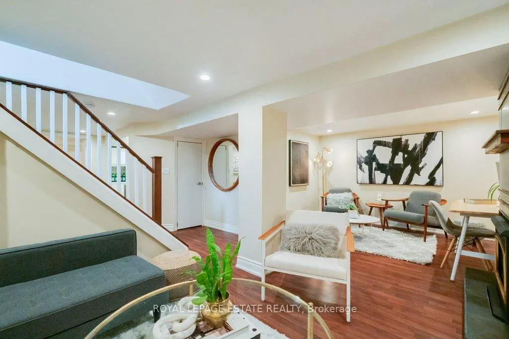 Photo 30 of 314 Scarborough Road, Toronto, East End-Danforth — HOMEH