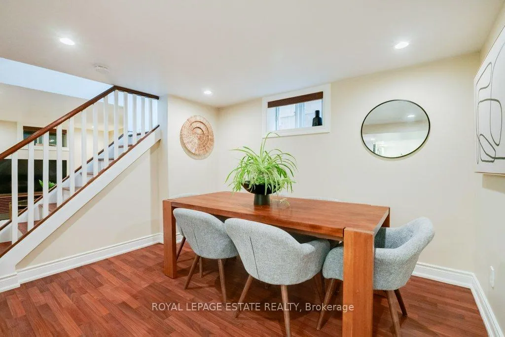 Photo 32 of 314 Scarborough Road, Toronto, East End-Danforth — HOMEH