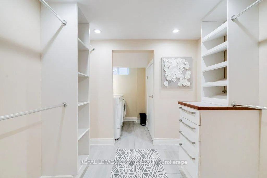 Photo 40 of 314 Scarborough Road, Toronto, East End-Danforth — HOMEH