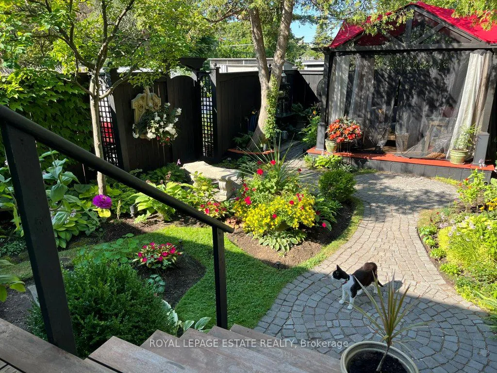 Photo 46 of 314 Scarborough Road, Toronto, East End-Danforth — HOMEH