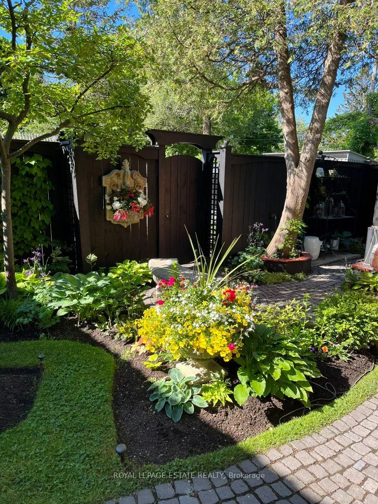 Photo 48 of 314 Scarborough Road, Toronto, East End-Danforth — HOMEH