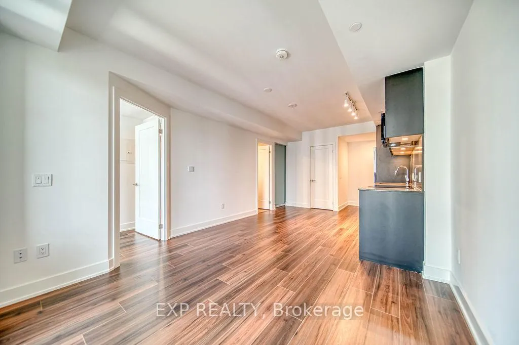 Photo 14 of Unit 1601, 8 Cedarland Drive, Markham, Unionville — HOMEH